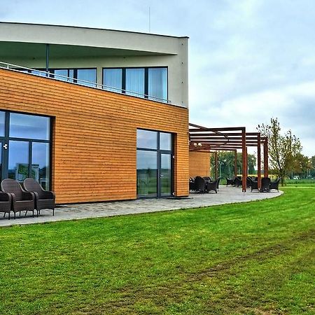 Hotel Golf Jezera Ostrozska Nova Ves Ngoại thất bức ảnh