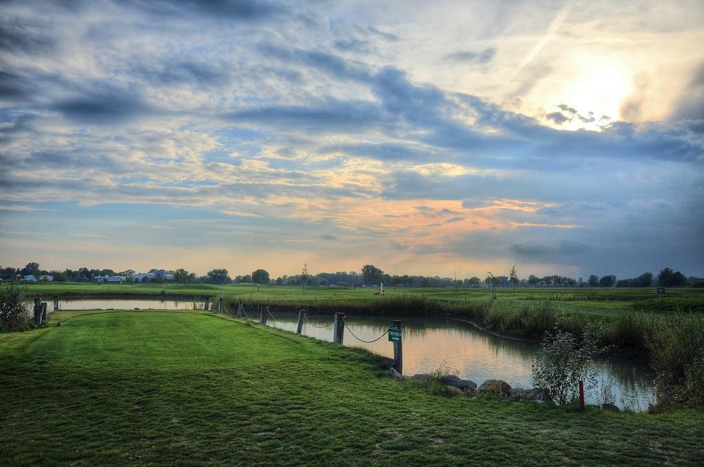 Hotel Golf Jezera Ostrozska Nova Ves Ngoại thất bức ảnh